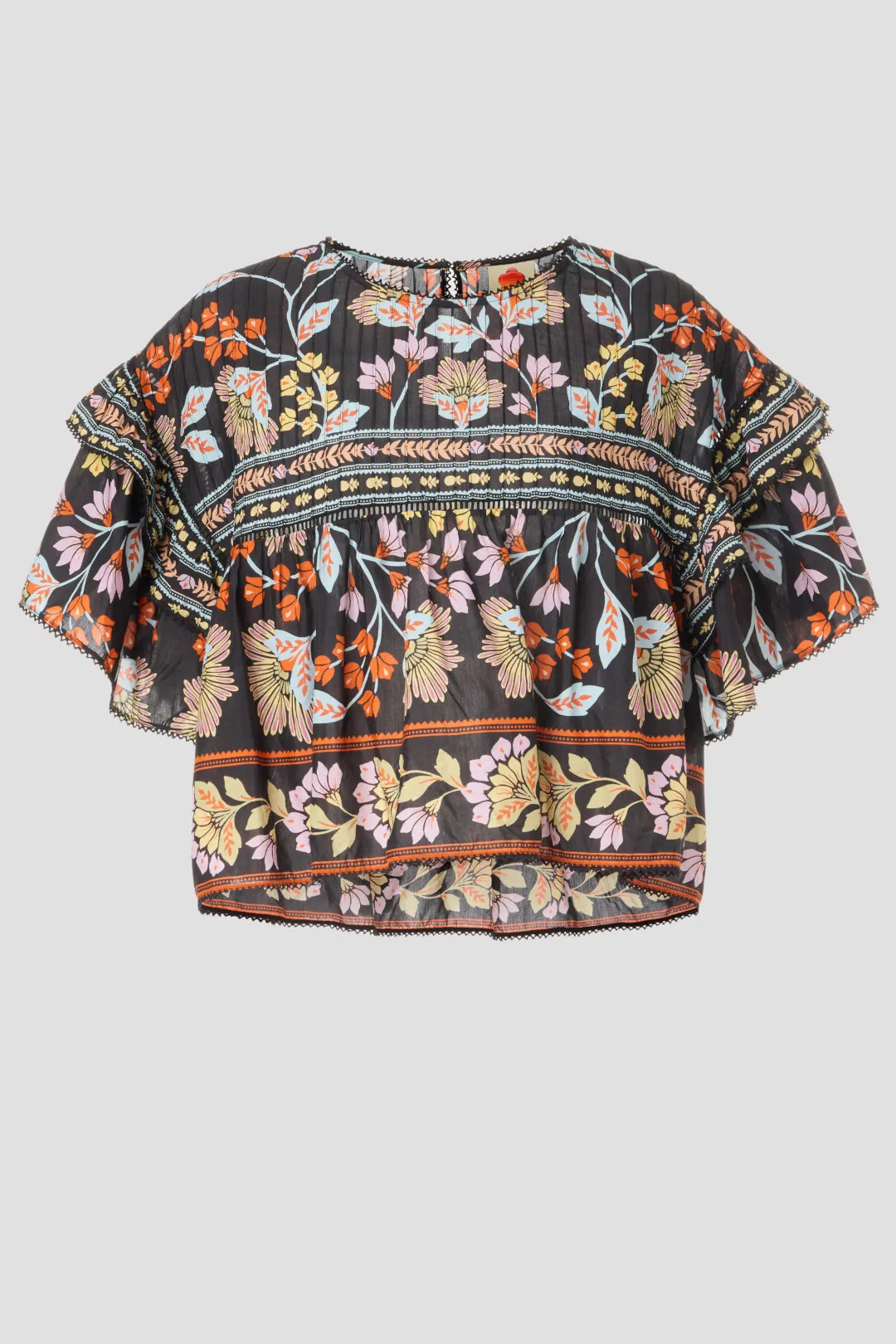 A person wearing a shirt