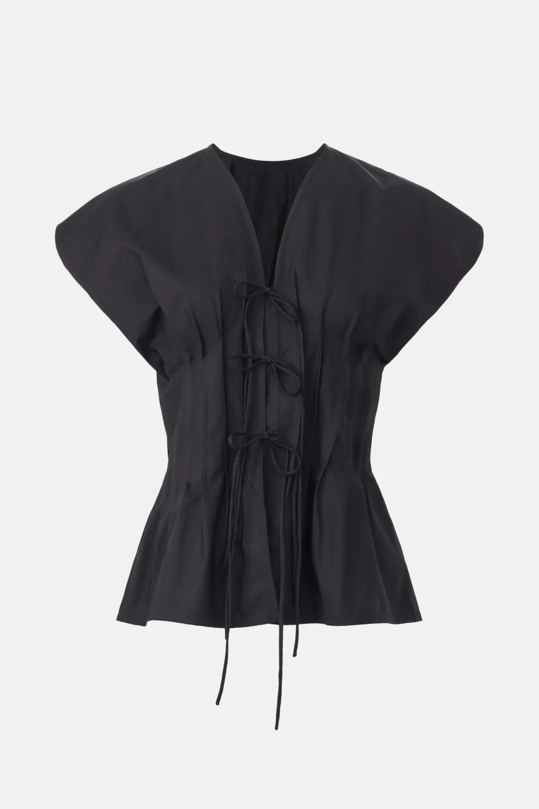 A person wearing a shirt